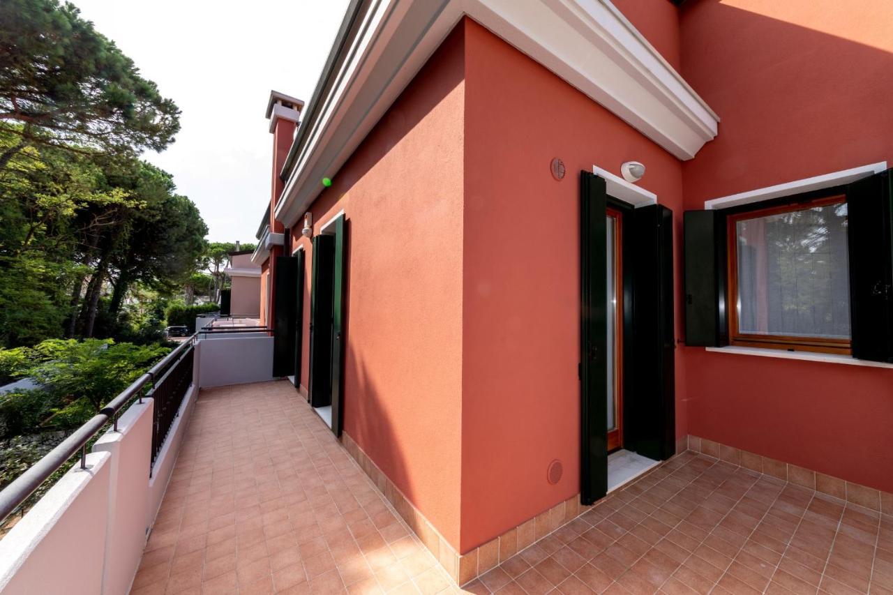 House Smeraldo By World *